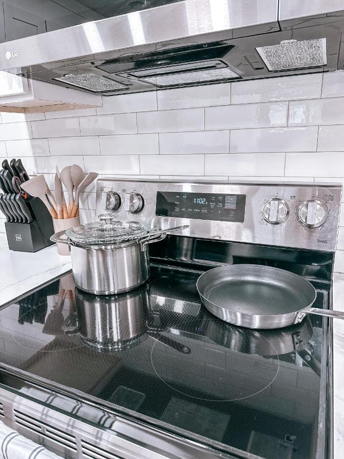 Brand New 2 Bedroom Basement In Apartment Calgary